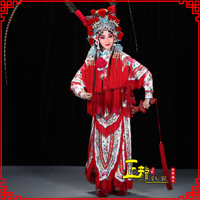 佛冈刀马旦改容战父 软绉镶边女改良靠